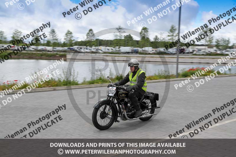 Vintage motorcycle club;eventdigitalimages;no limits trackdays;peter wileman photography;vintage motocycles;vmcc banbury run photographs